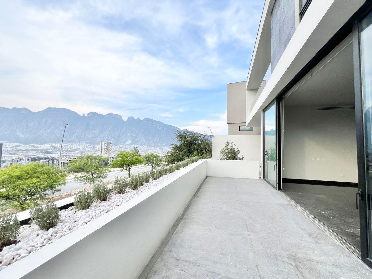 Casa en Venta en Residencial Cordillera — foto 3