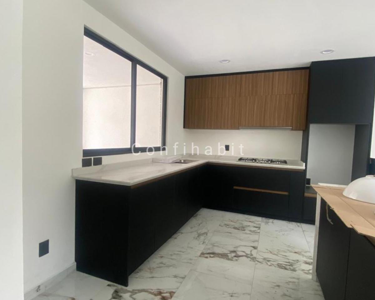 Casa en Venta en Bosque Esmeralda — foto 3