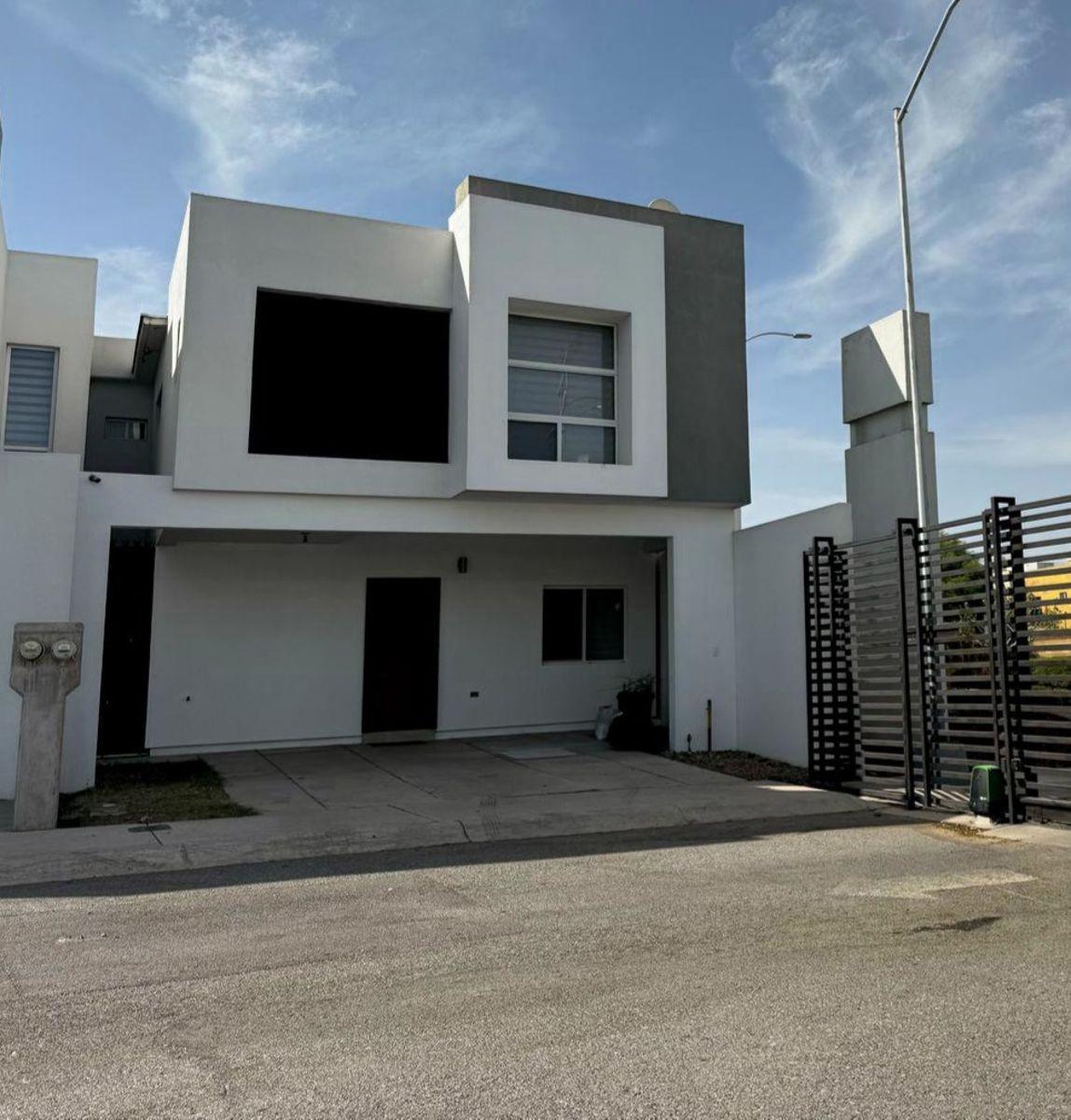 Casa en Modello Living — foto 2