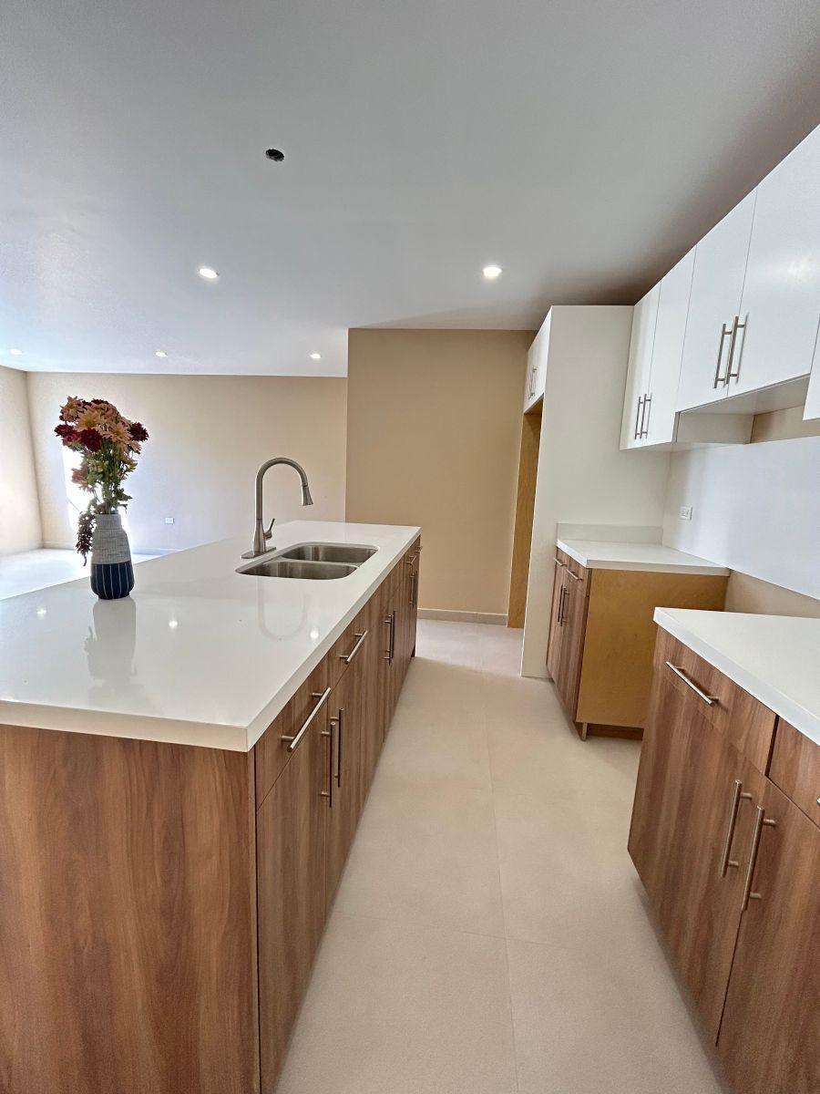 Departamento de 93 m² con 2 Habitaciones en Venta en Jardines de La Mesa — foto 2