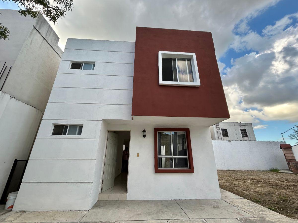 Casa en Renta en Pedregal San Agustin — foto 3