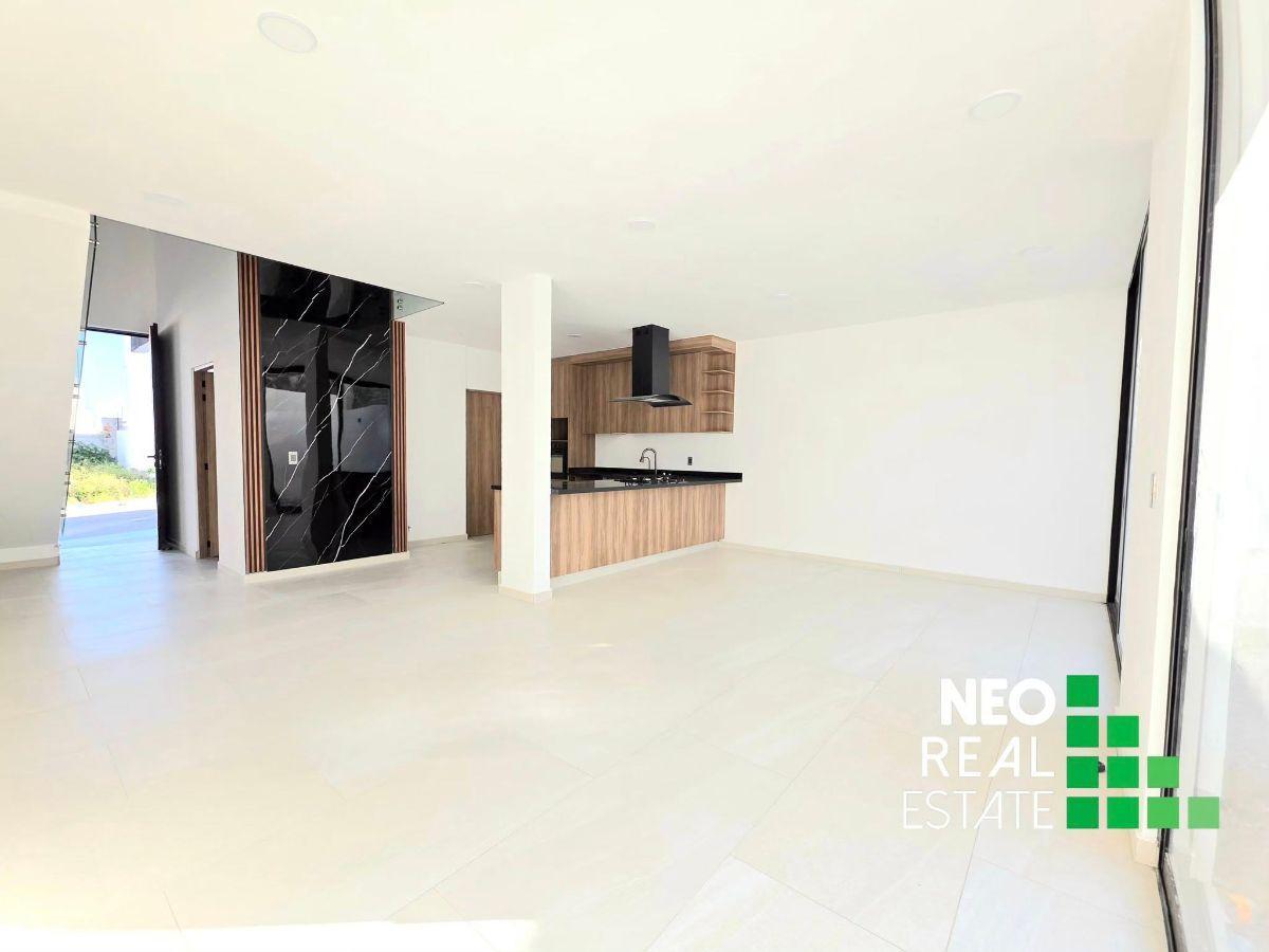Casa de Autor en Venta en Zibata — foto 2