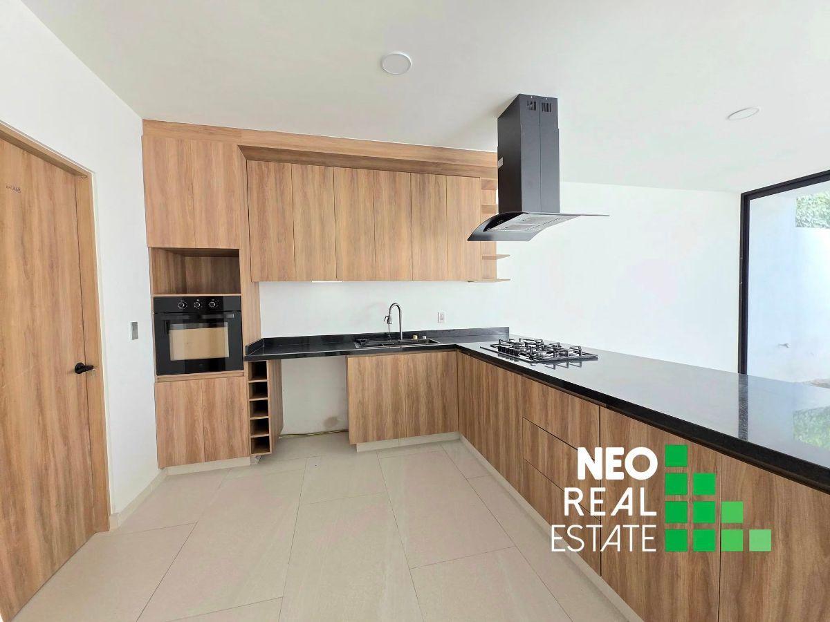 Casa de Autor en Venta en Zibata — foto 3