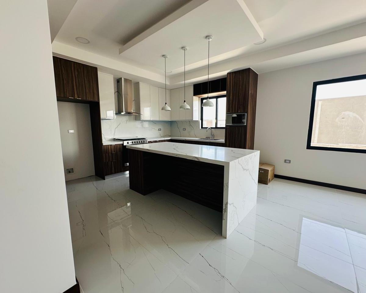 Casa en Venta en Altozano — foto 3