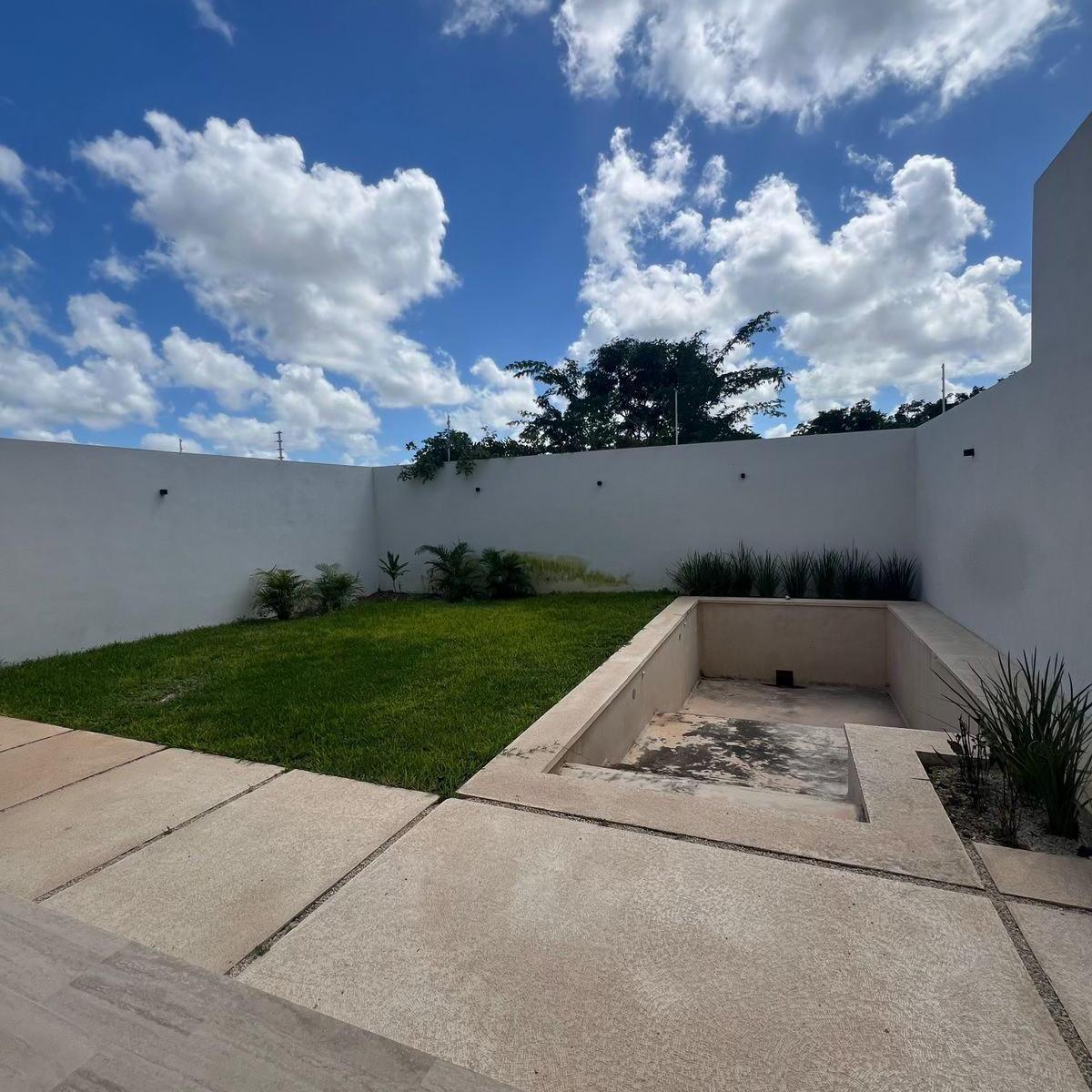 Casa con 361 m² de Terreno y 4 Recámaras en Venta en Temozón Norte — foto 2