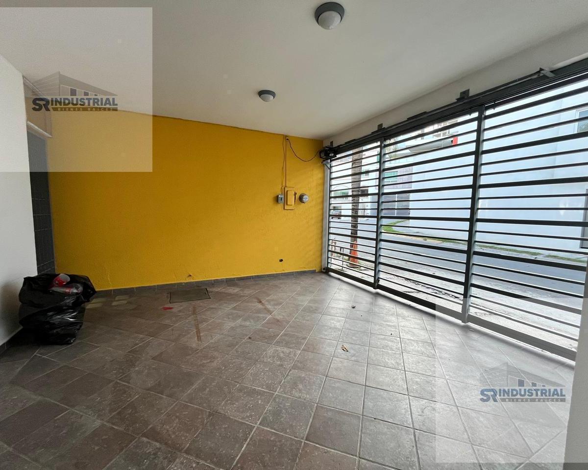 Casa en Renta en Monterrey Sur Jardines del Paseo — foto 3