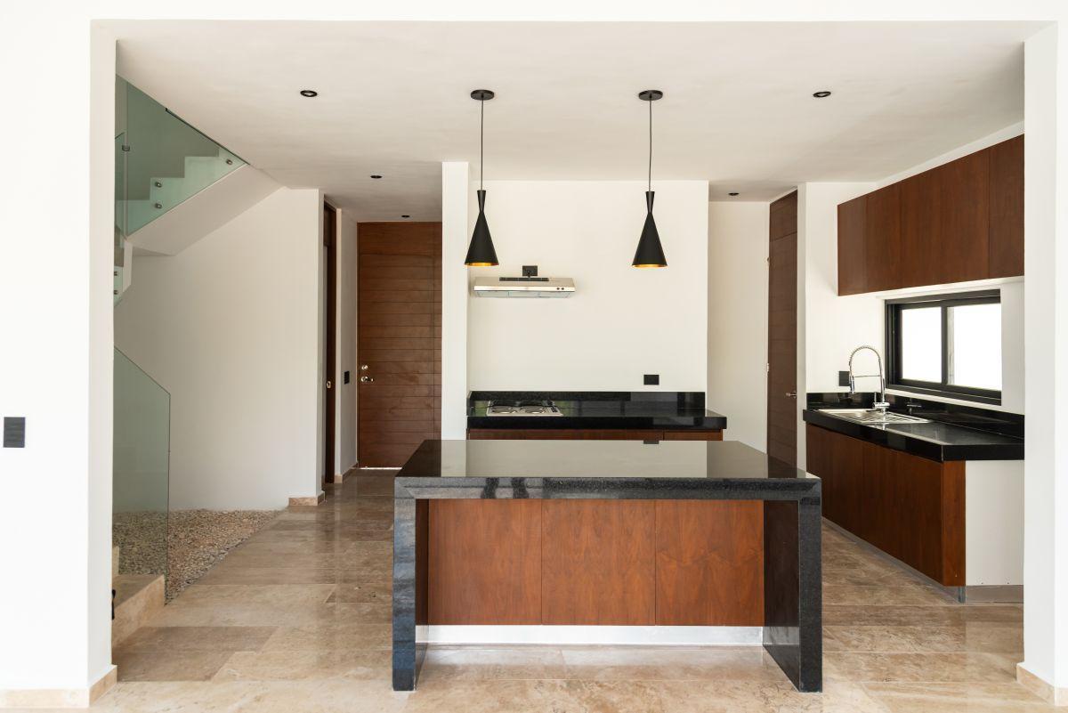 Venta de Casa en Privada Temozón Norte Mérida — foto 2