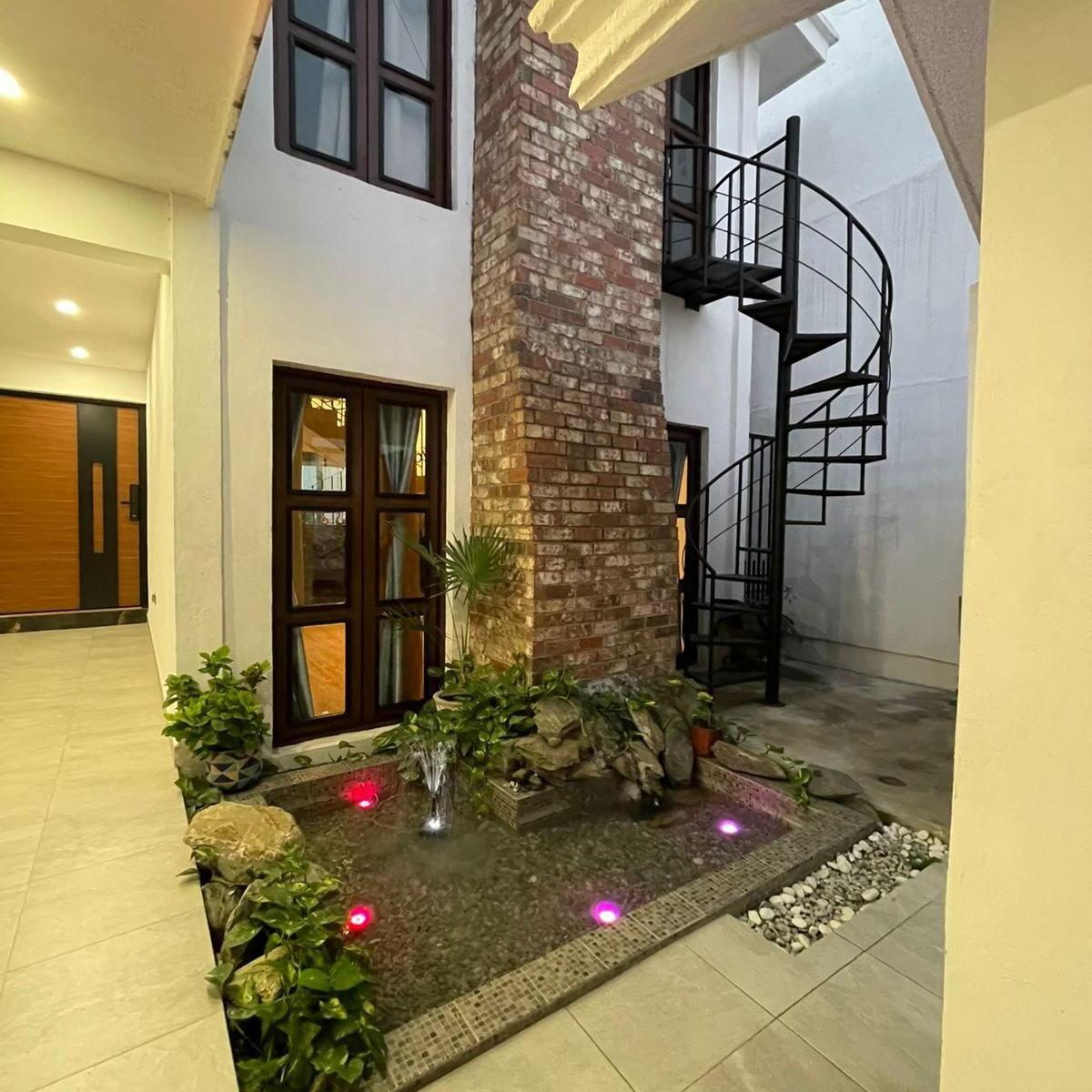 Casa en Venta, Cumbres 2do Sector, Monterrey Nl — foto 2