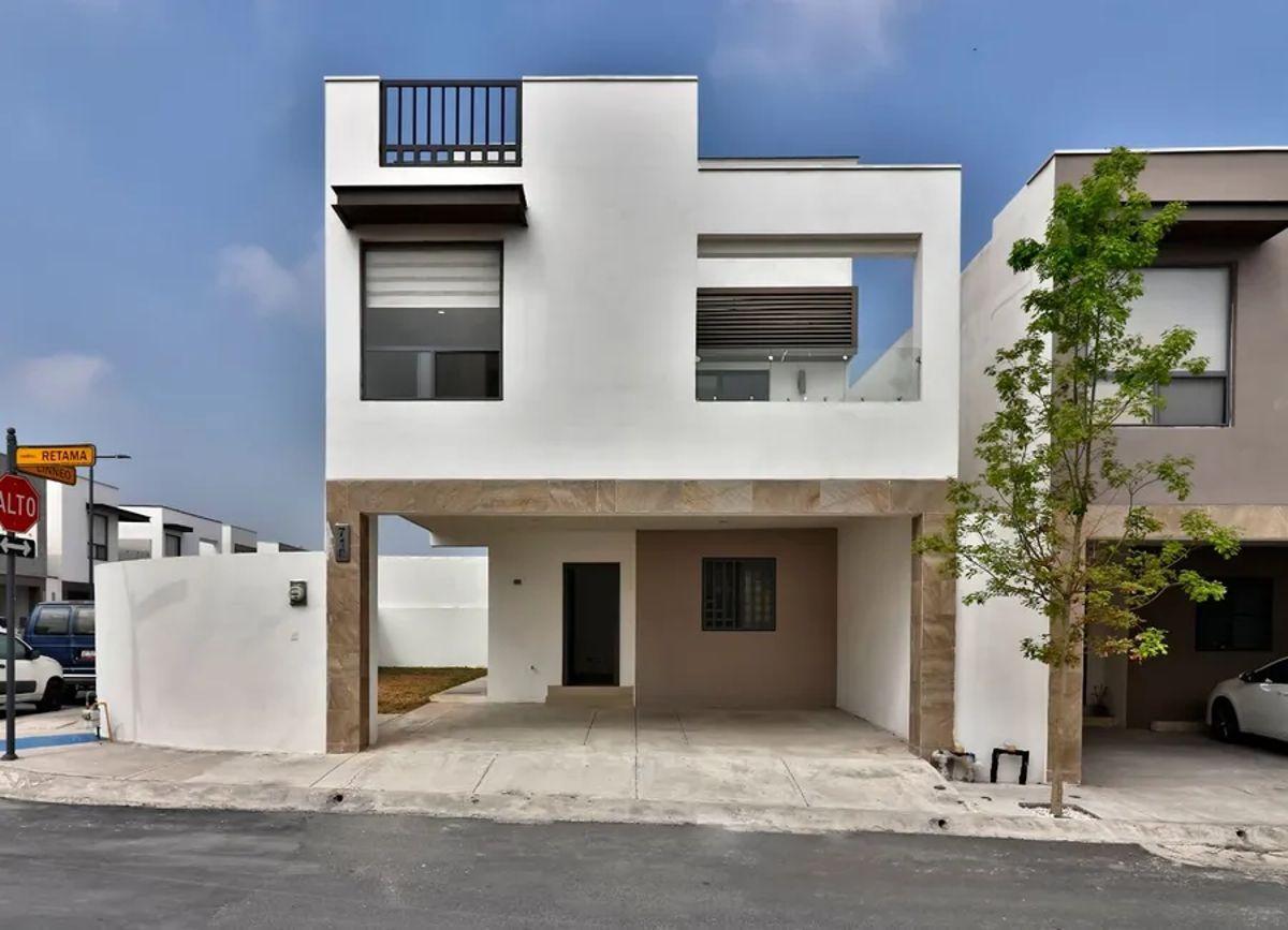 Casa en Venta, Fracc. Arbórea Sector Linneo, García, Nuevo León — foto 2
