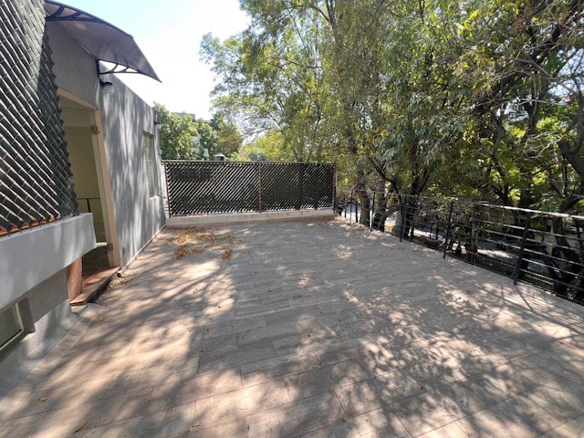 Casa en Renta en La Condesa 6 Recamaras y Roof Garden Para Oficina — foto 2