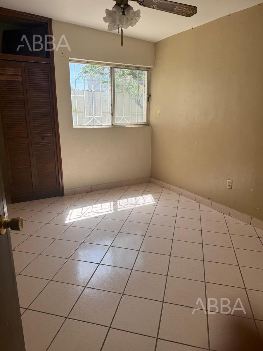 Casa en Venta en Colonia Guadalupe Una Planta — foto 2