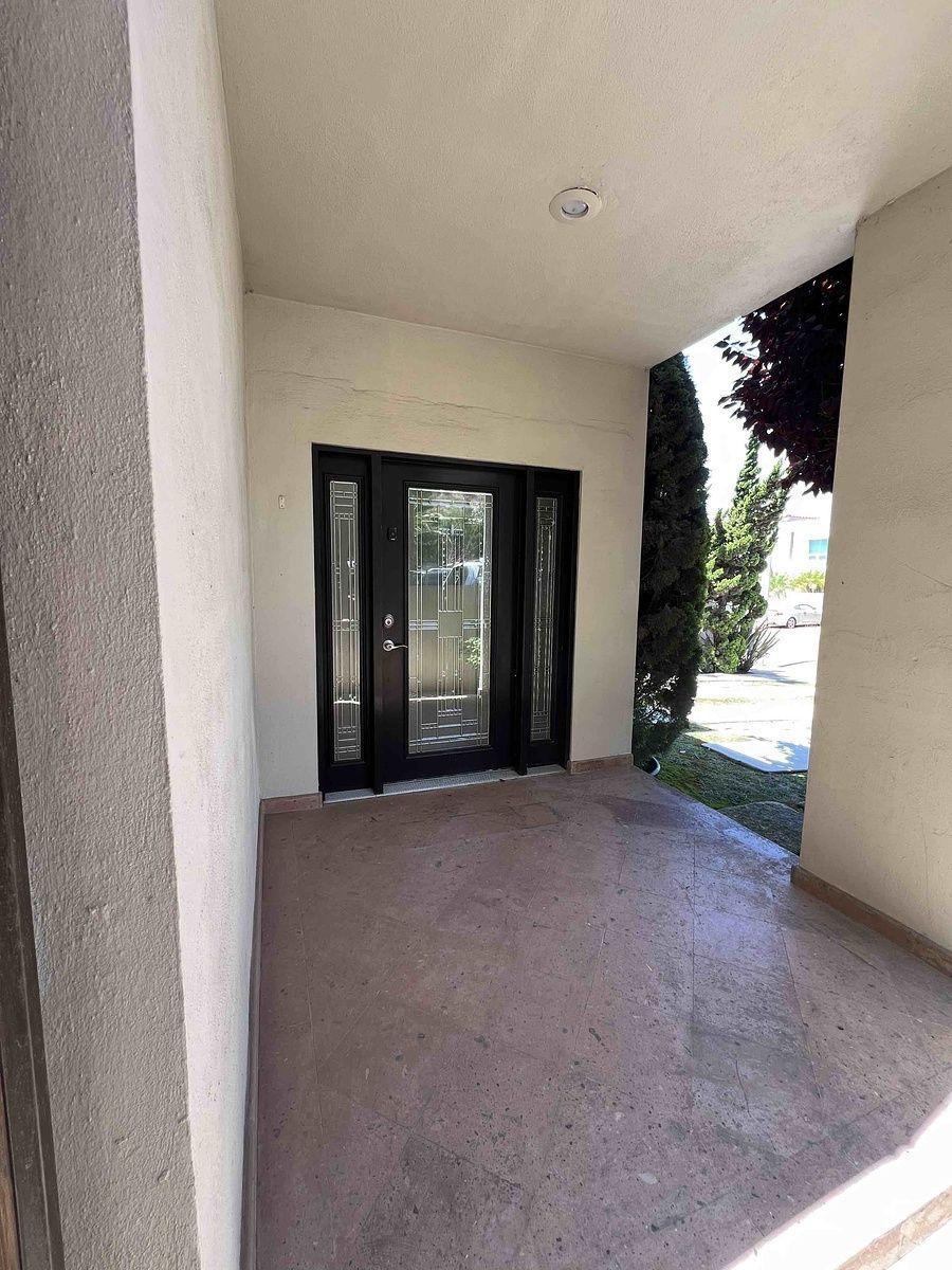 Residencia Independiente y en Privada, en Hacienda Agua Caliente — foto 3
