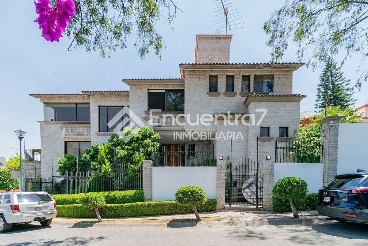 Gran Casa con Jardín y Bungalow Independiente — foto 3