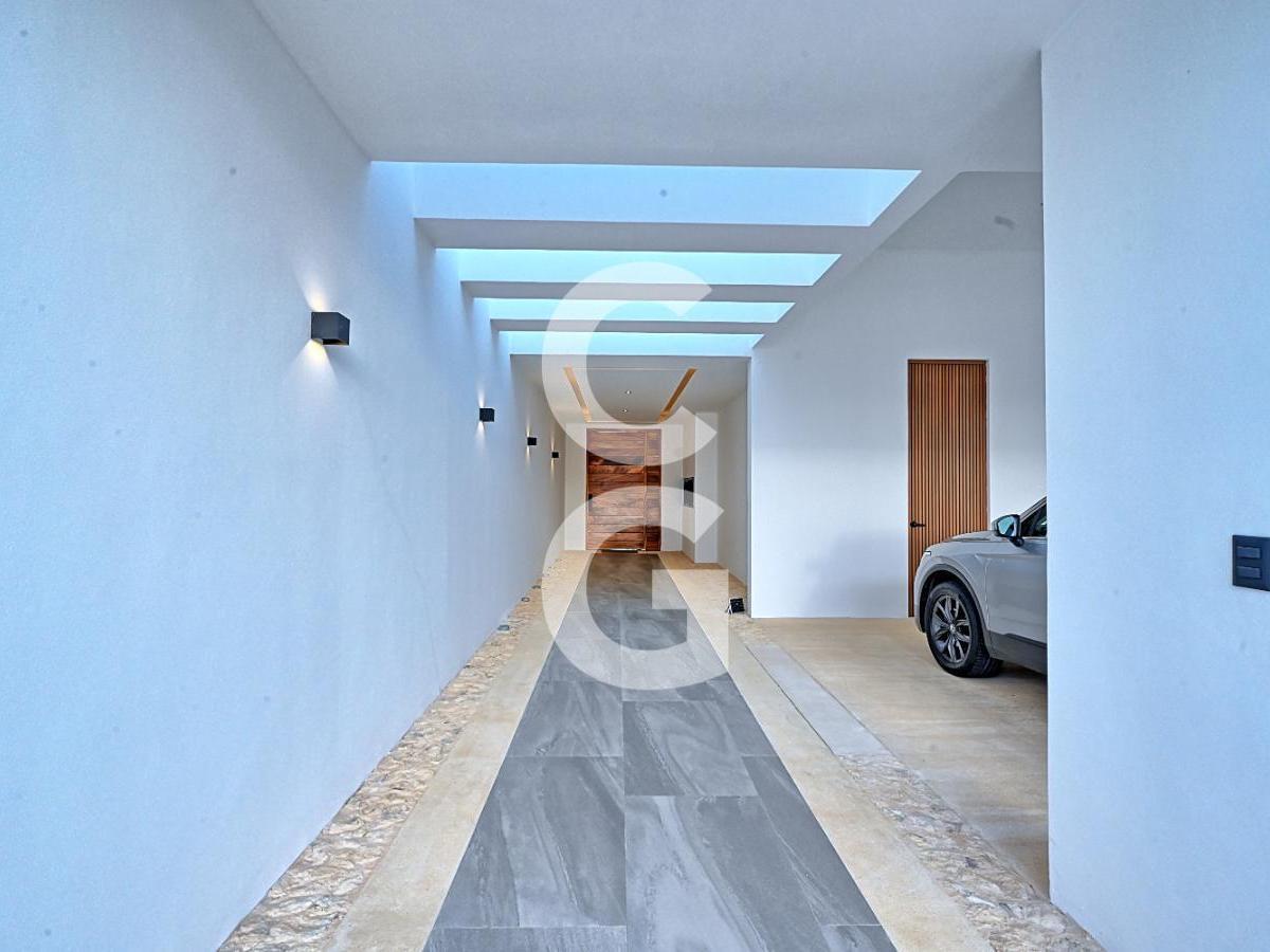Casa en Venta en Cancún en Residencial Lagos del Sol a Pie de Lago con Alberca — foto 2