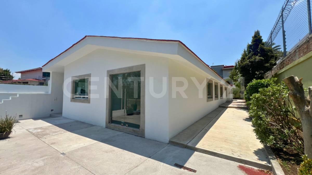 Casa Acondicionada con Oficinas en Renta en Bosques de Las Lomas — foto 3