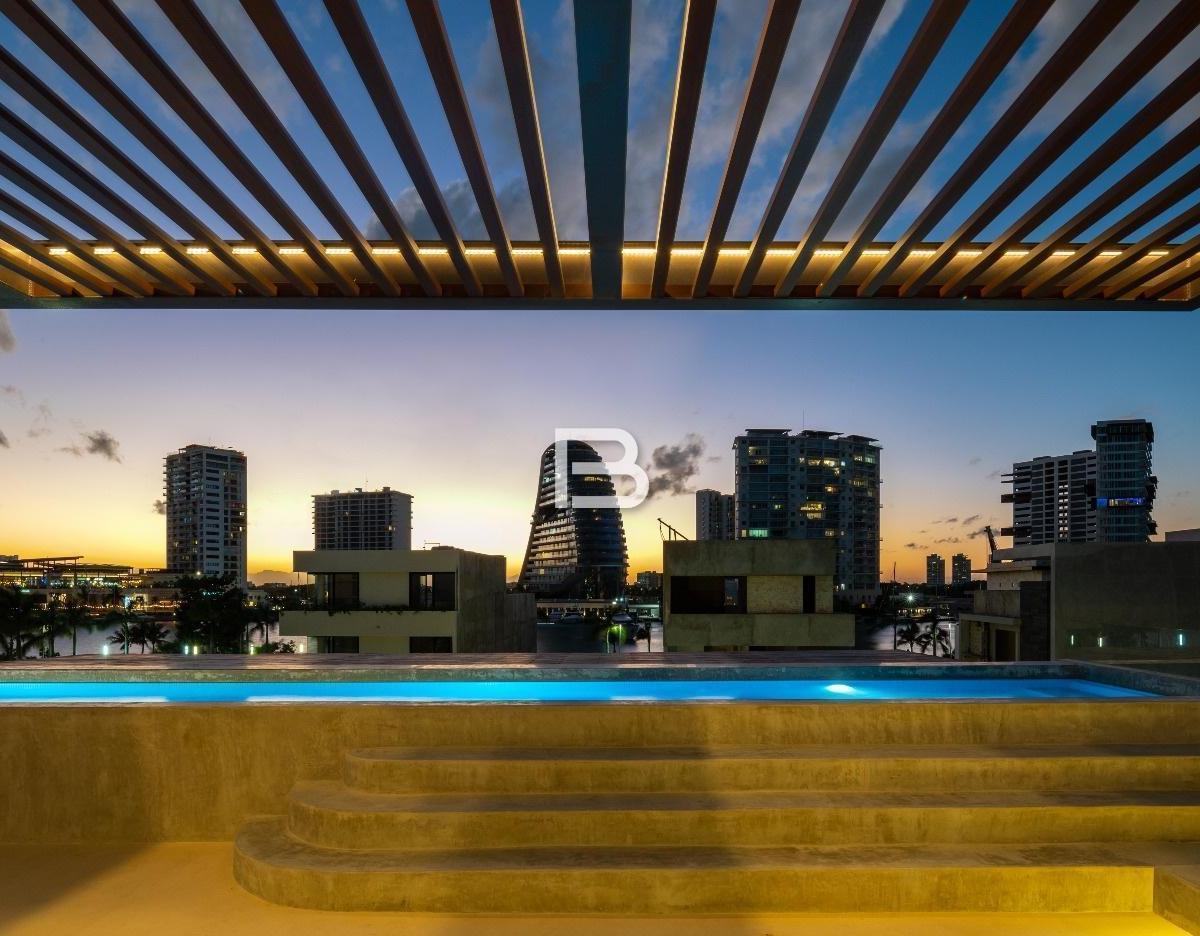 Exclusiva Casa en Venta en Puerto Cancun — foto 2