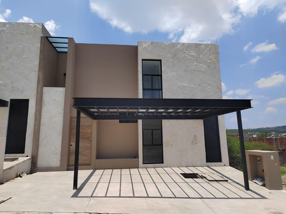 Casa en Preventa en Priv. Bruma Altozano — foto principal