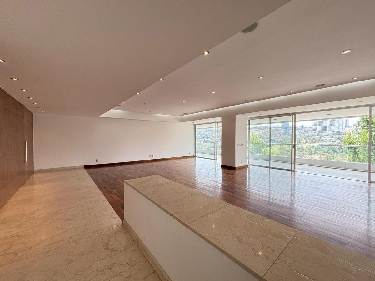 Oportunidad Departamento en Venta en Bosque Real Cuatro Puntos — foto principal