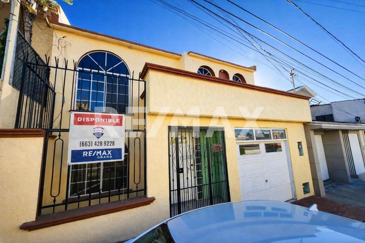 Casa en Venta, en Playas de Tijuana B. C - (4) — foto principal