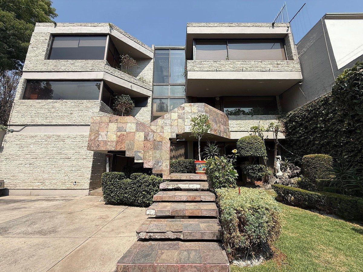 Casa en Renta Bosques de Las Lomas, Ahuehuetes Norte — foto principal