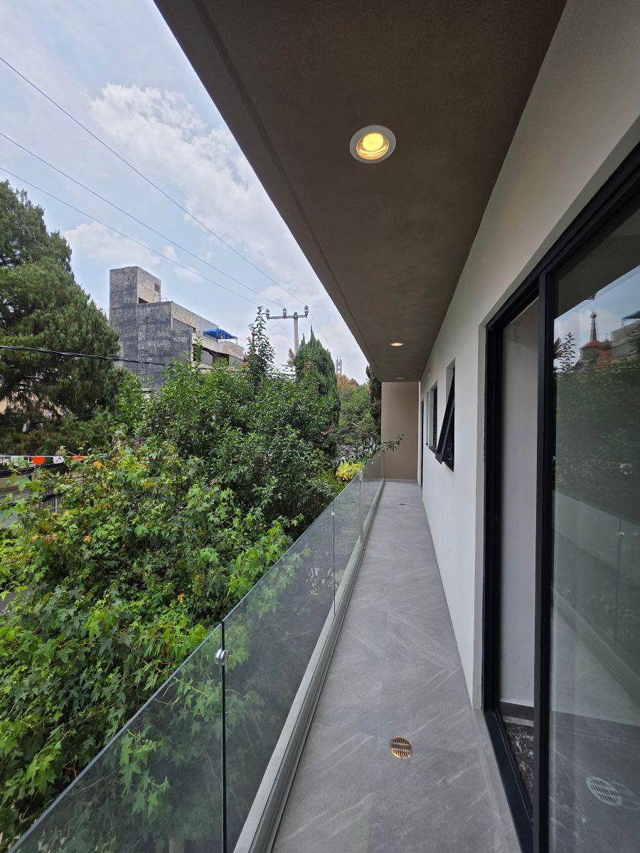 Último Departamento Moderno con Terraza y Balcón en Enrique Rébsamen, Narvarte — foto principal
