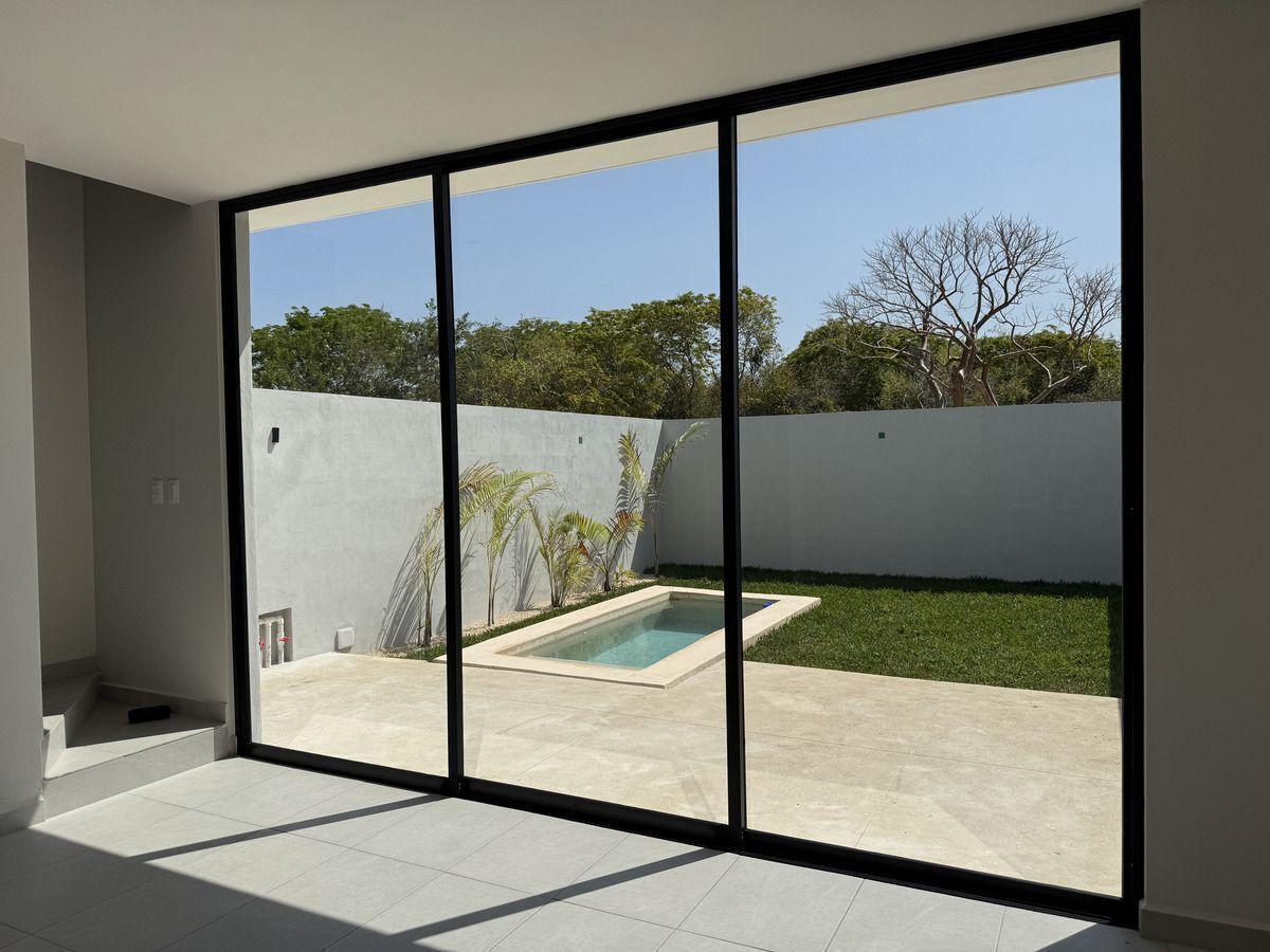 Town House con Recámara en Planta Baja en Temozón Norte, Mérida — foto principal