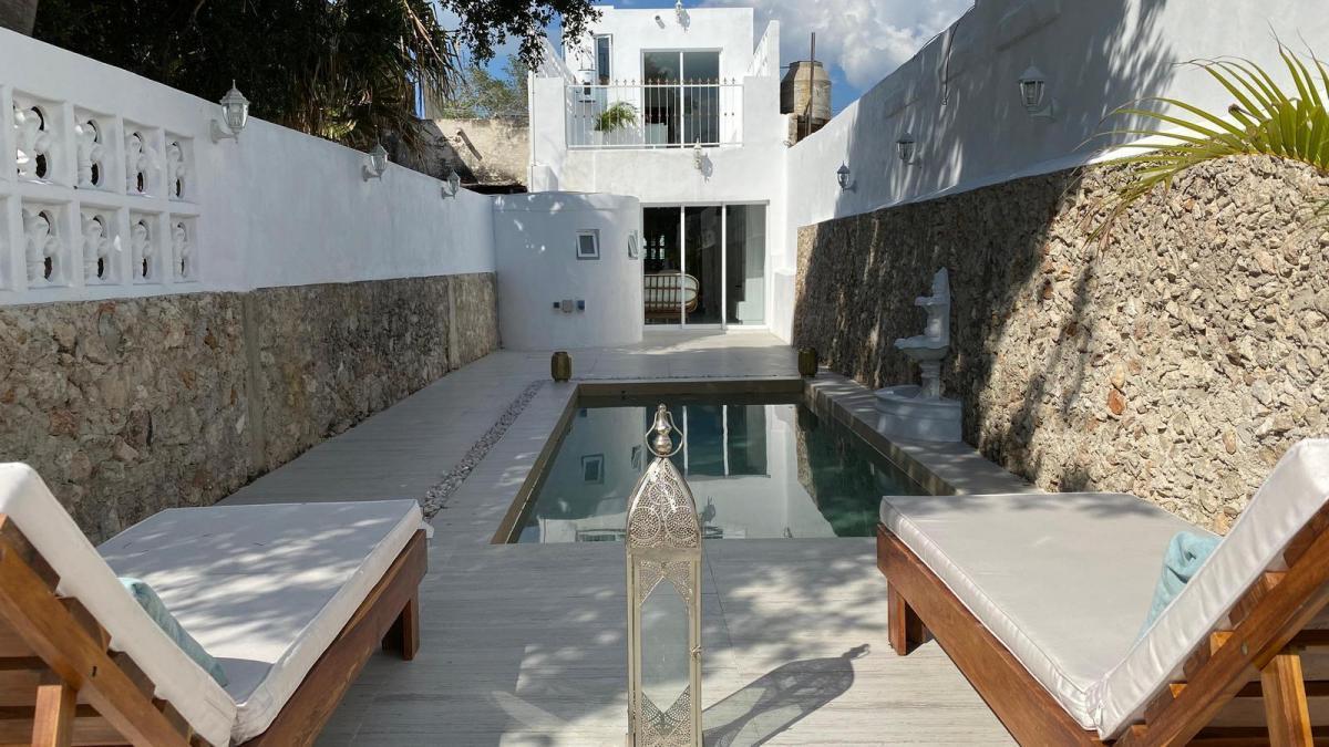 Casa con Encanto Colonial en Venta – Centro de Mérida — foto principal
