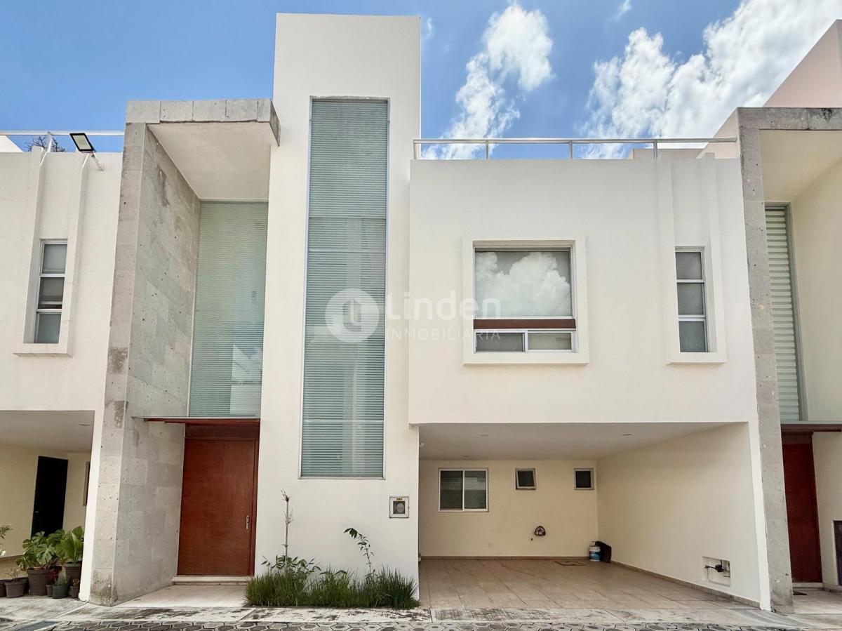 Casa en Venta en María José Residencial, Zona San Bernardino Tlaxcalancingo — foto principal