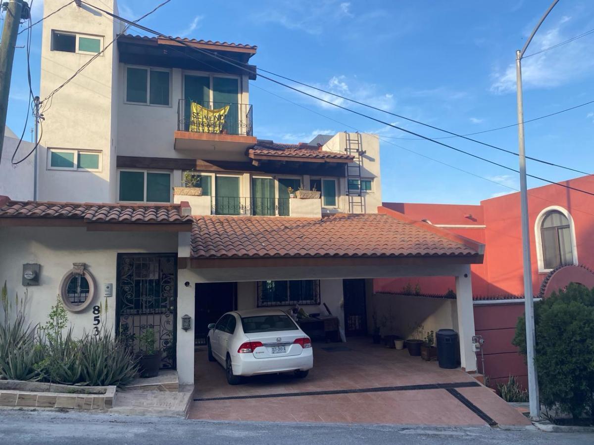 Casa en Venta Vista Hermosa, Monterrey N. L. — foto principal