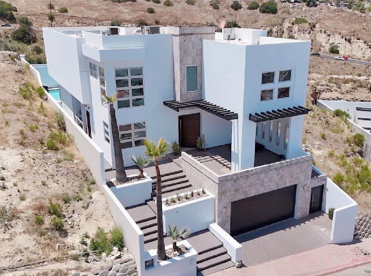 Residencia en Venta en Cumbres de Juárez — foto principal