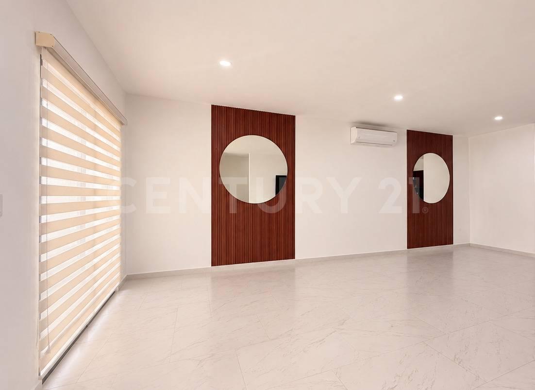 Casa en Venta en La Rioja Residencial - Av 135 — foto principal